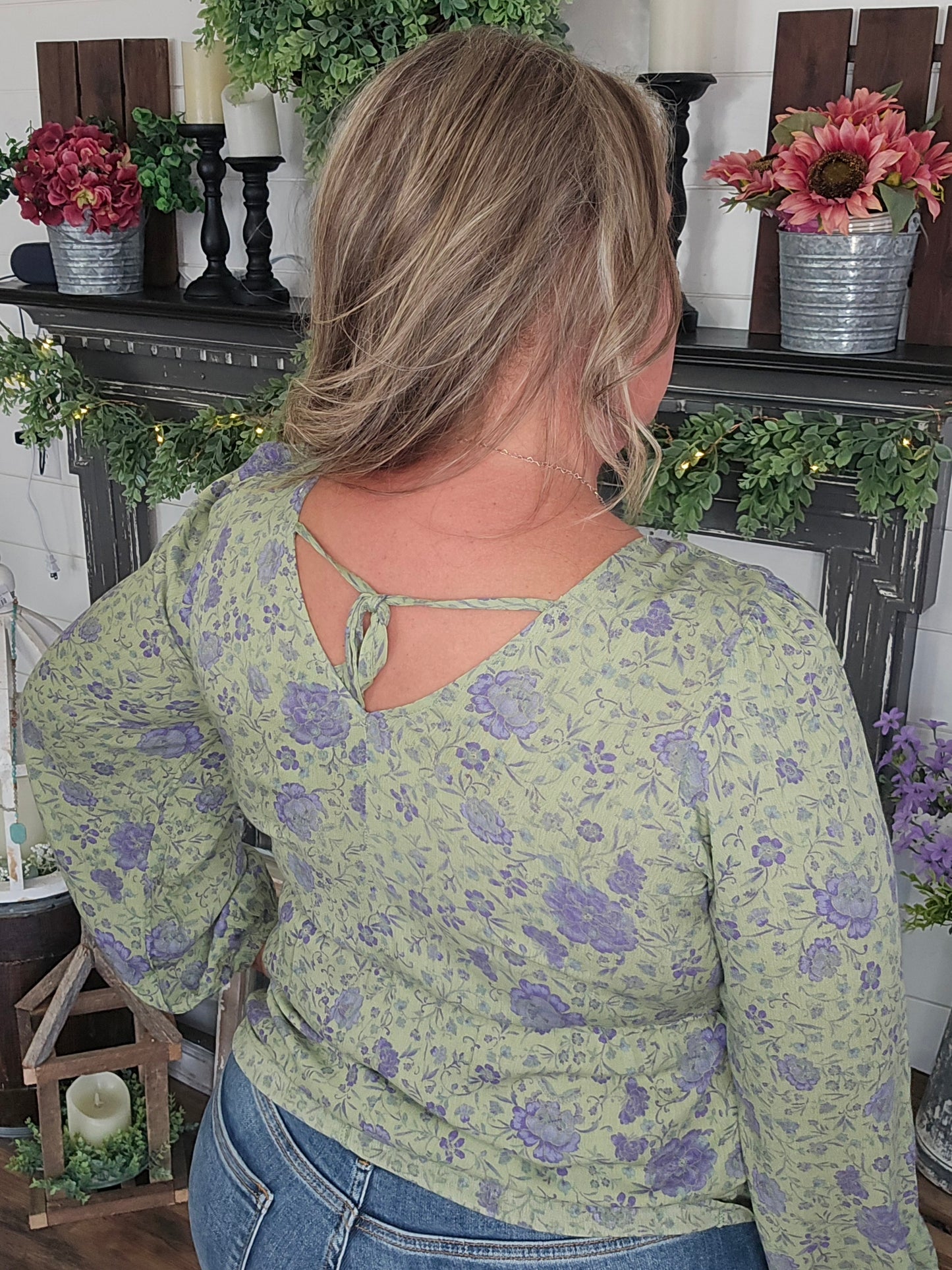 Floral Print Peplum Top by Easel
