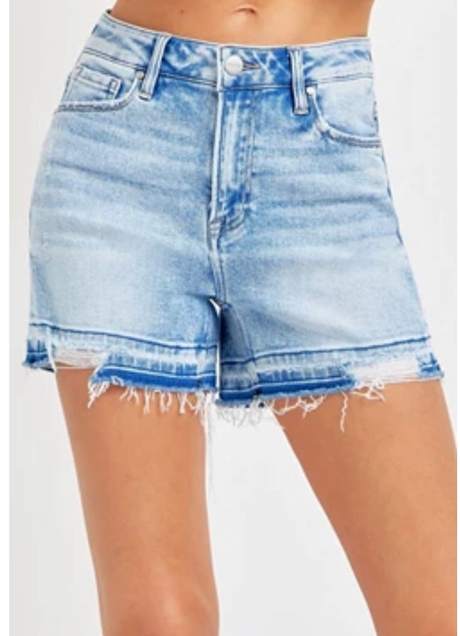 Risen HR Released Hem Distressed. Light Wash