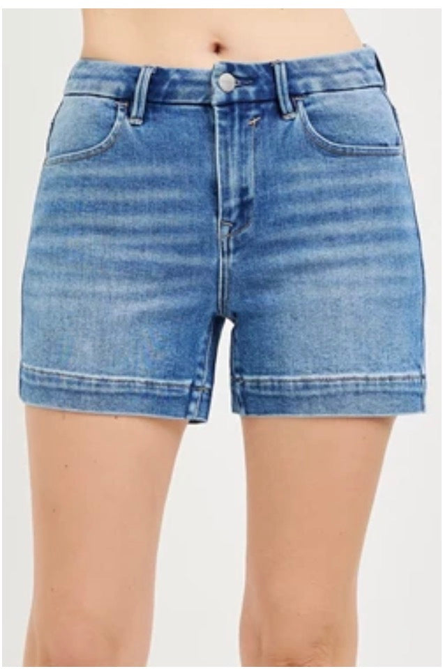 Risen HR Hemmed Shorts