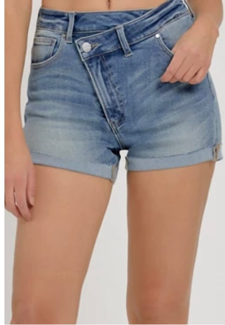 Risen HR Crossover Denim Shorts