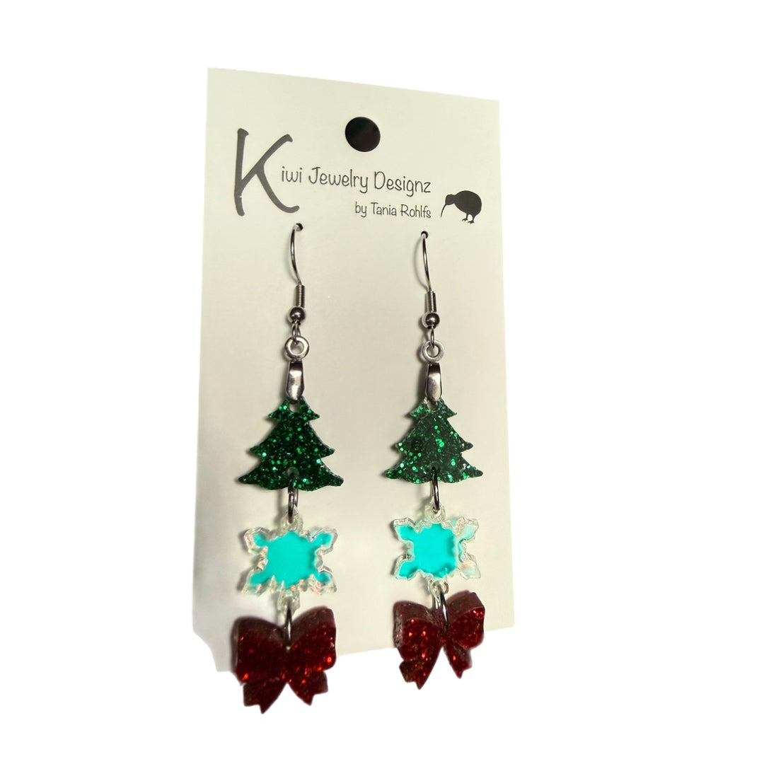 Tree/Snowflake/Bow drop earrings