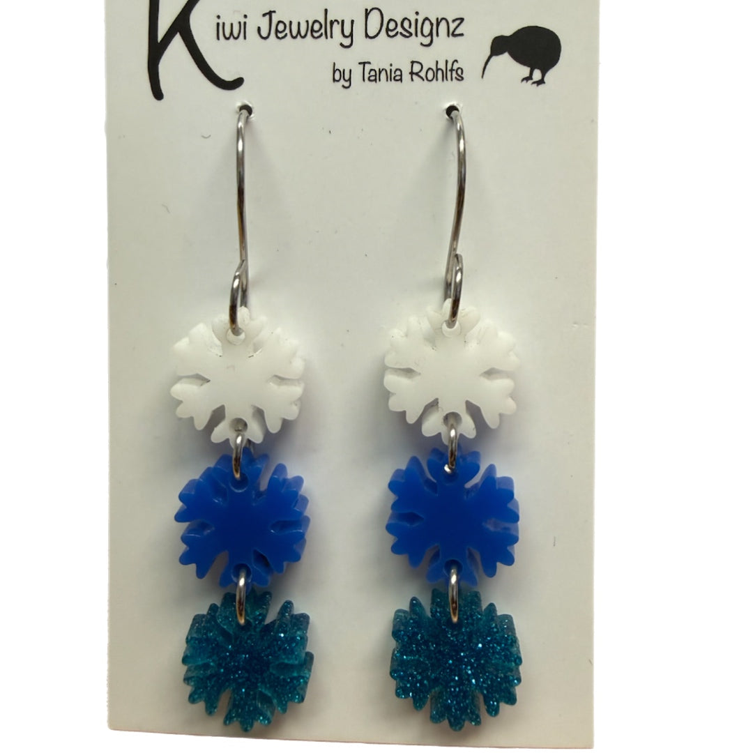 Acrylic snowflake drop earrings