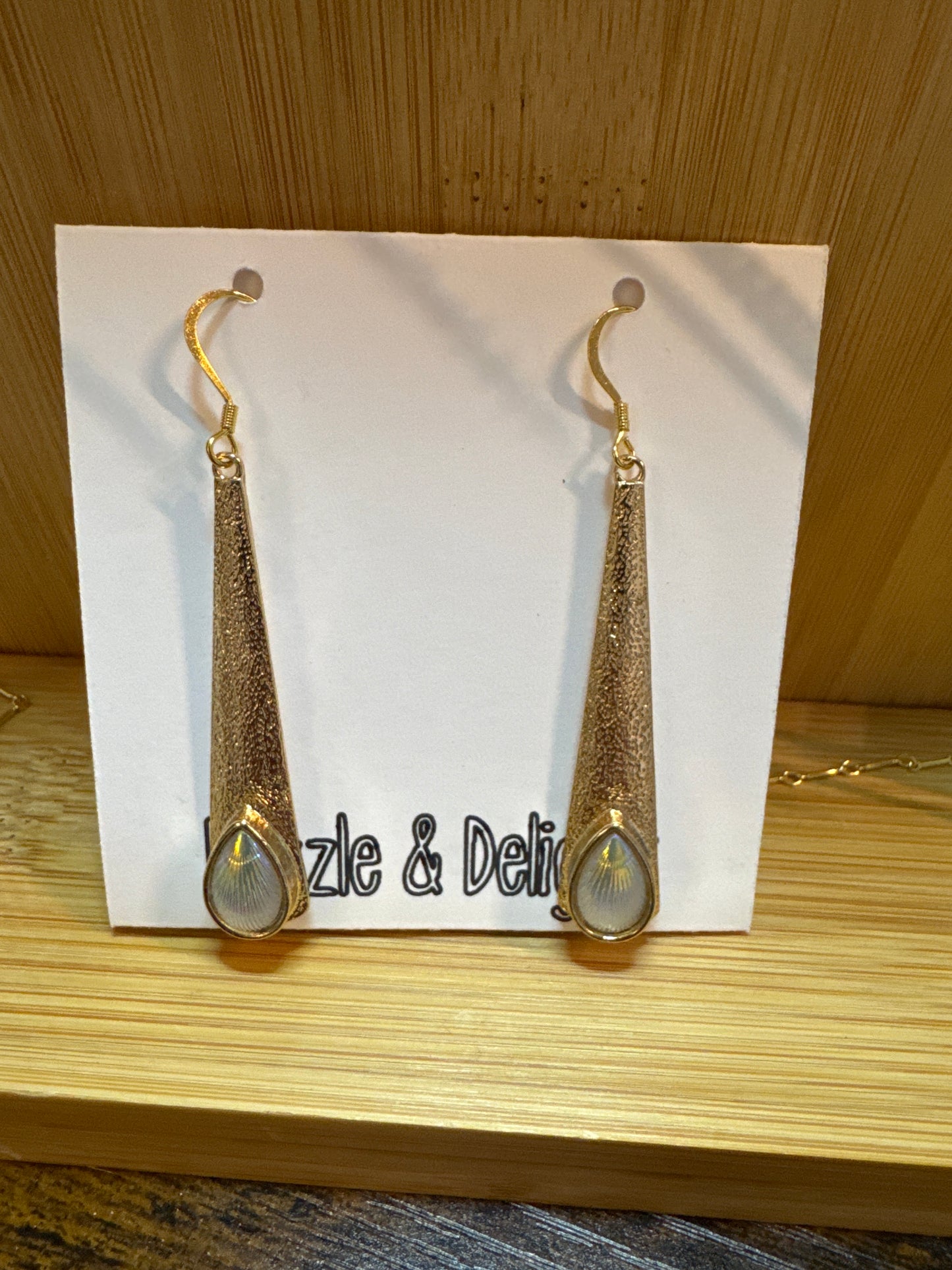 Dazzle and Delight Earrings
