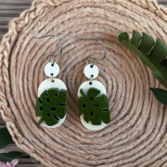 Monstera leaf dangle earrings
