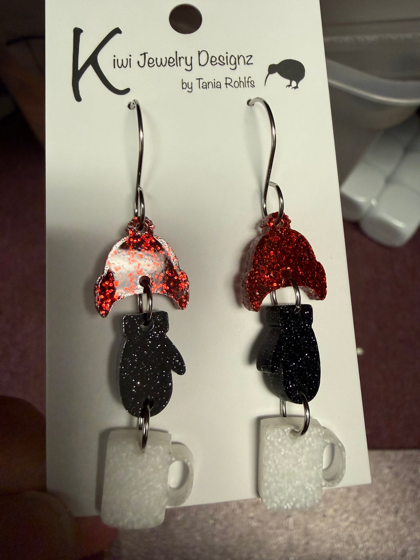 Hat-Mittens-Cup dangle earrings