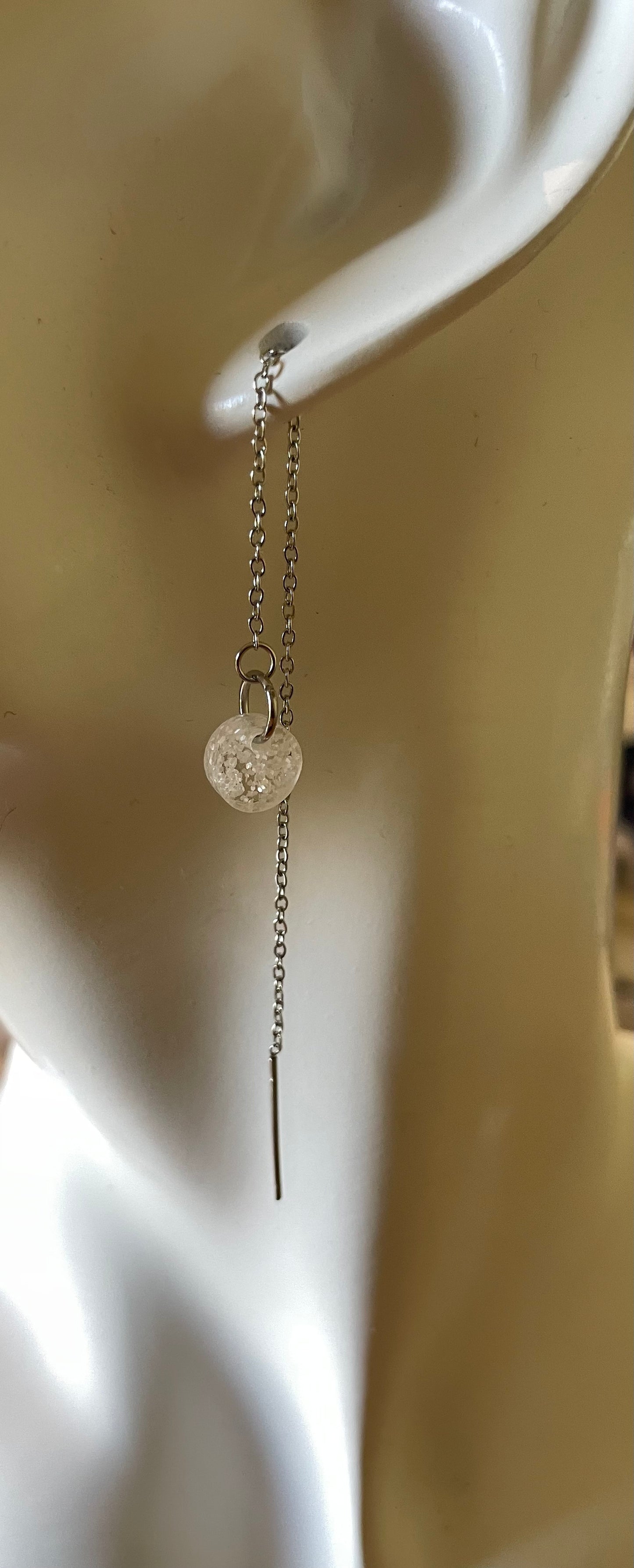Small round acrylic threader drop earrings