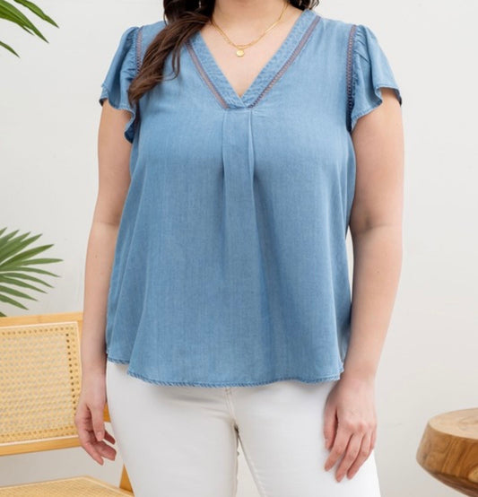 Betsy Button Back Top