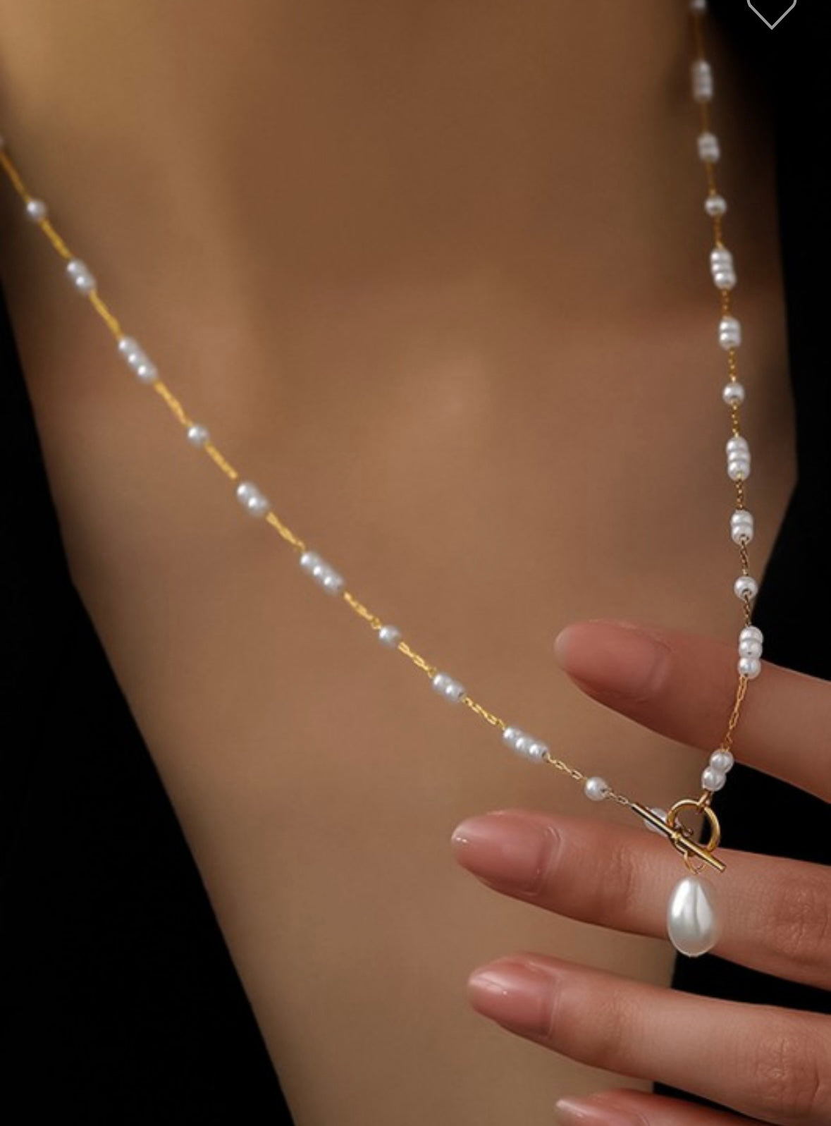 Dainty Gold and Pearl Beaded Necklace