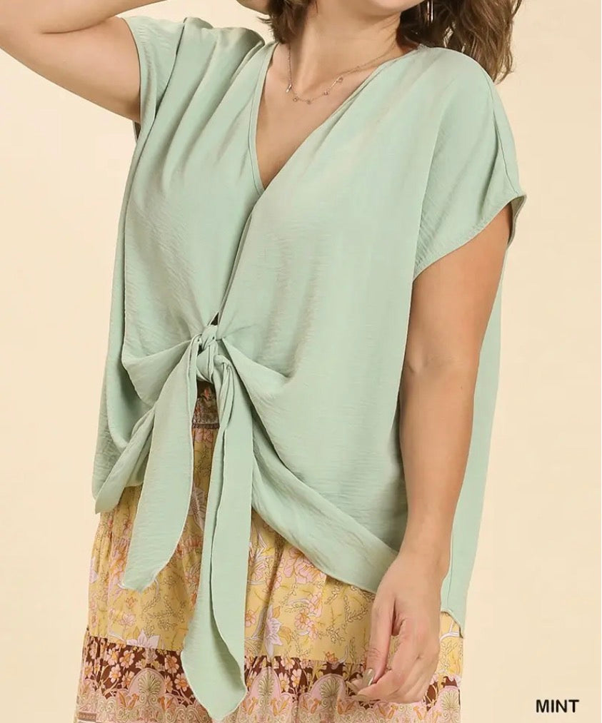 Tessa Twist Front Top