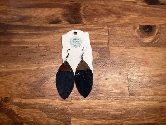 SSB large Black/Tan dangle earrings