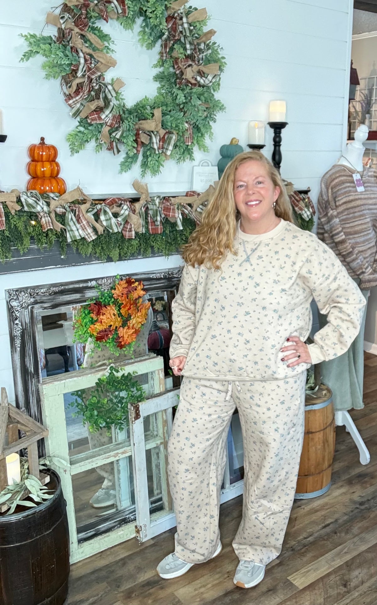 Delightful Ditsy Floral Sweatpants