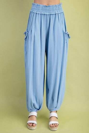 Lulu Linen Relaxed Fit Pants