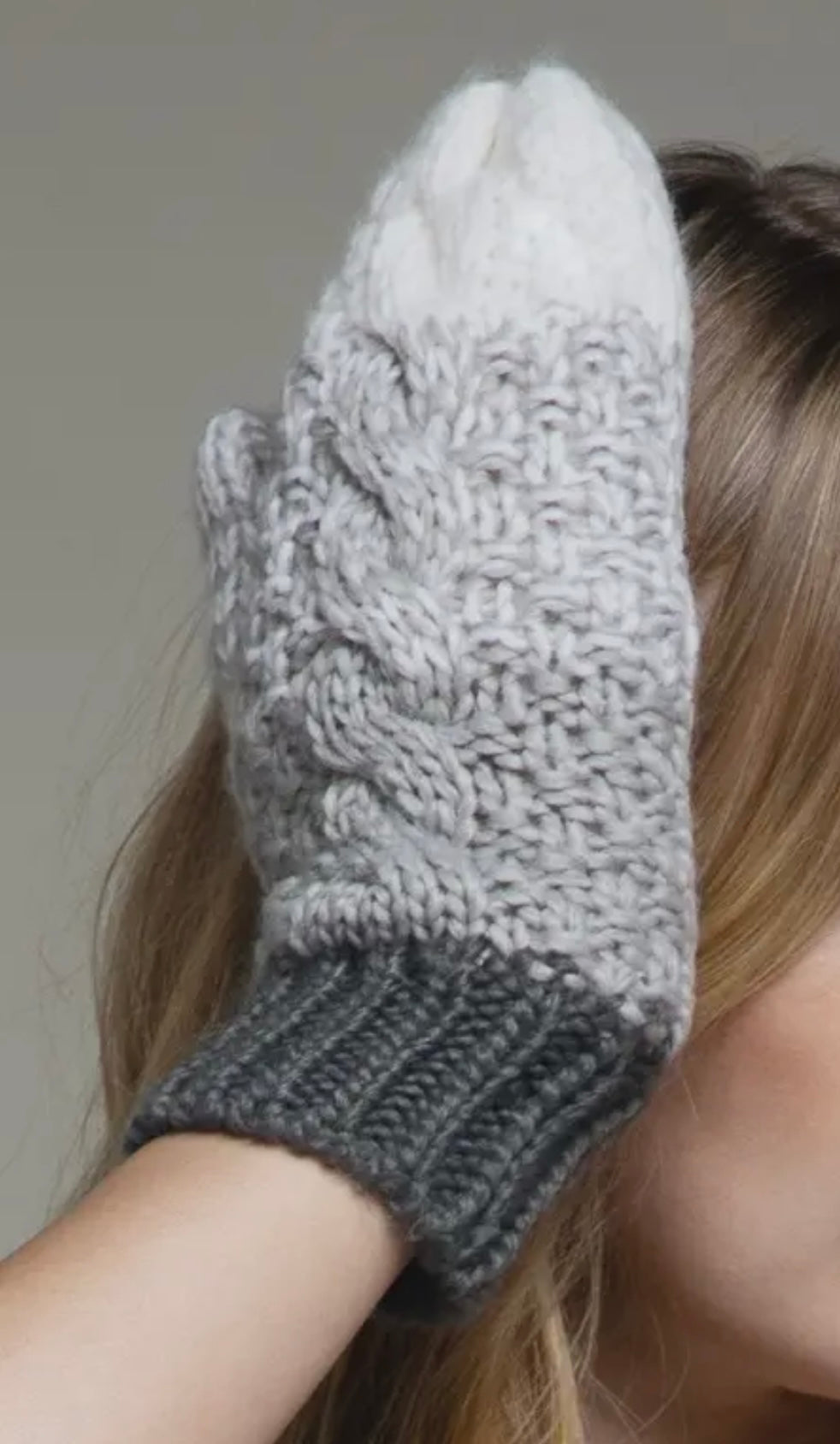 Cable Knit Mittens