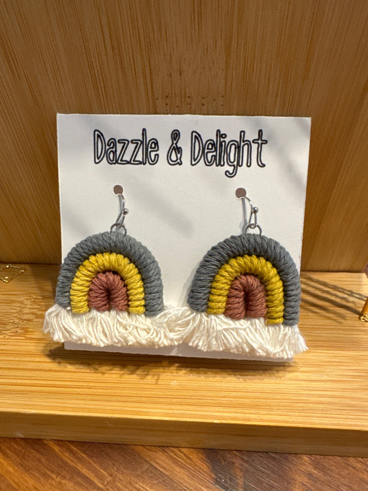 Dazzle and Delight Earrings