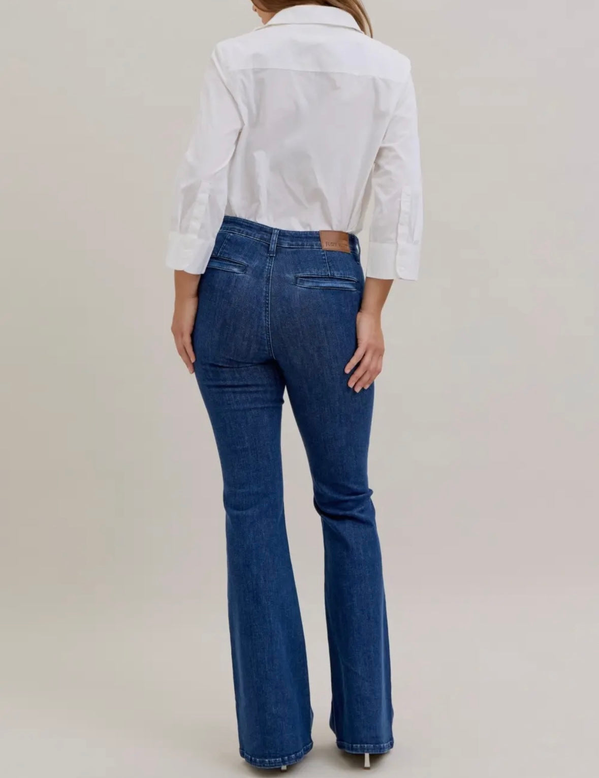 Judy Blue HW Flare with Patch Pockets Dark Wash