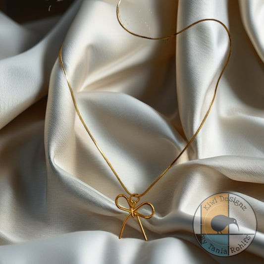 Long Bow pendant necklace