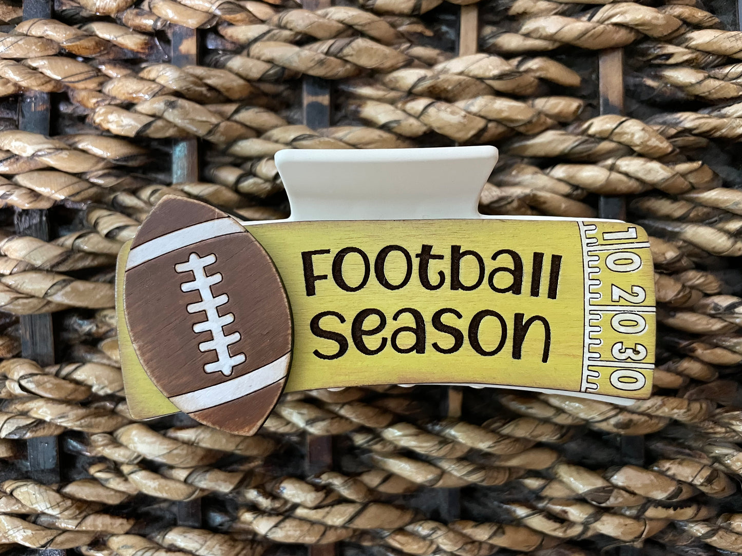 4" Football season claw clip