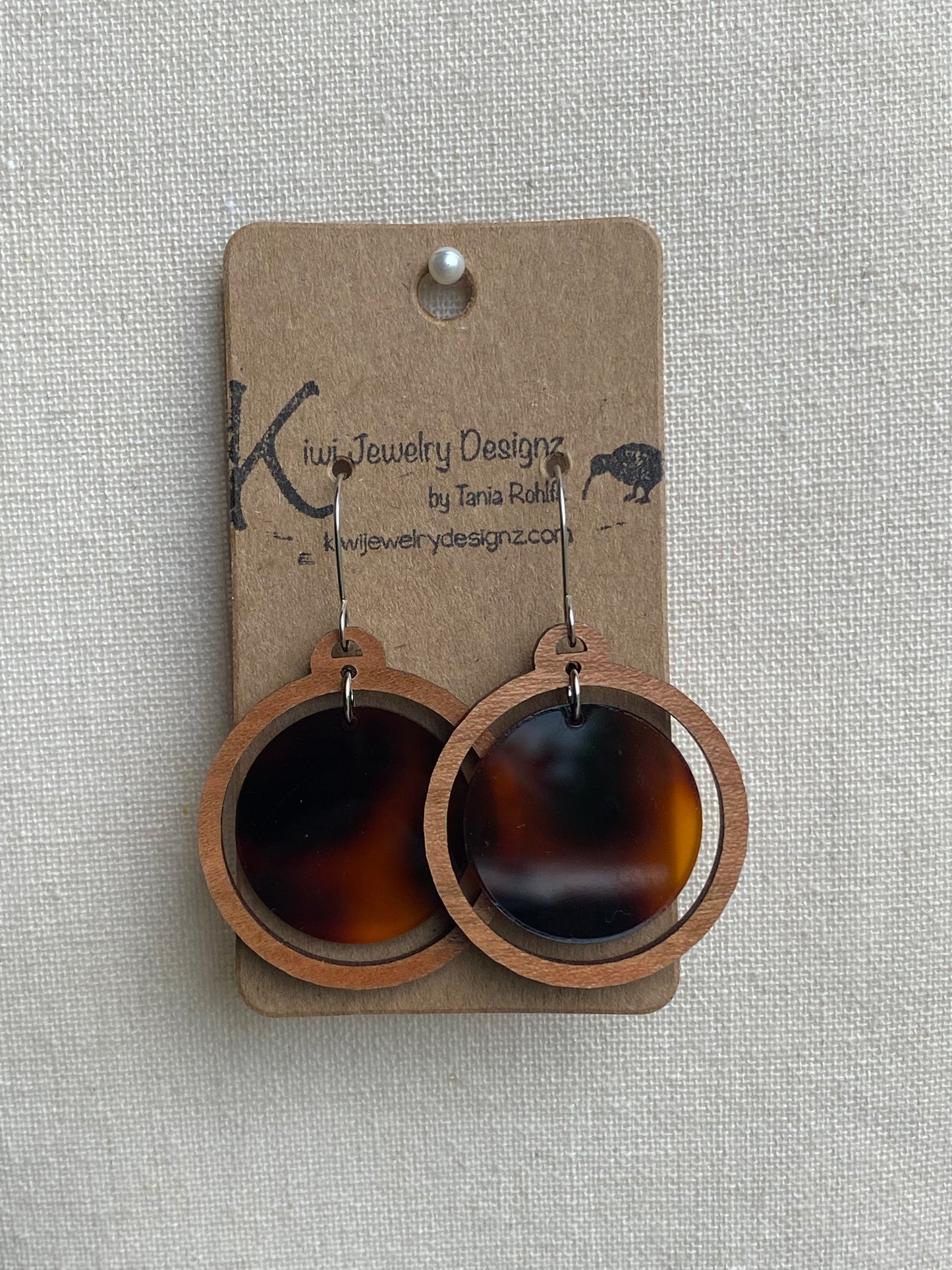 Kiwi Jewelry Designz - Wooden Earrings